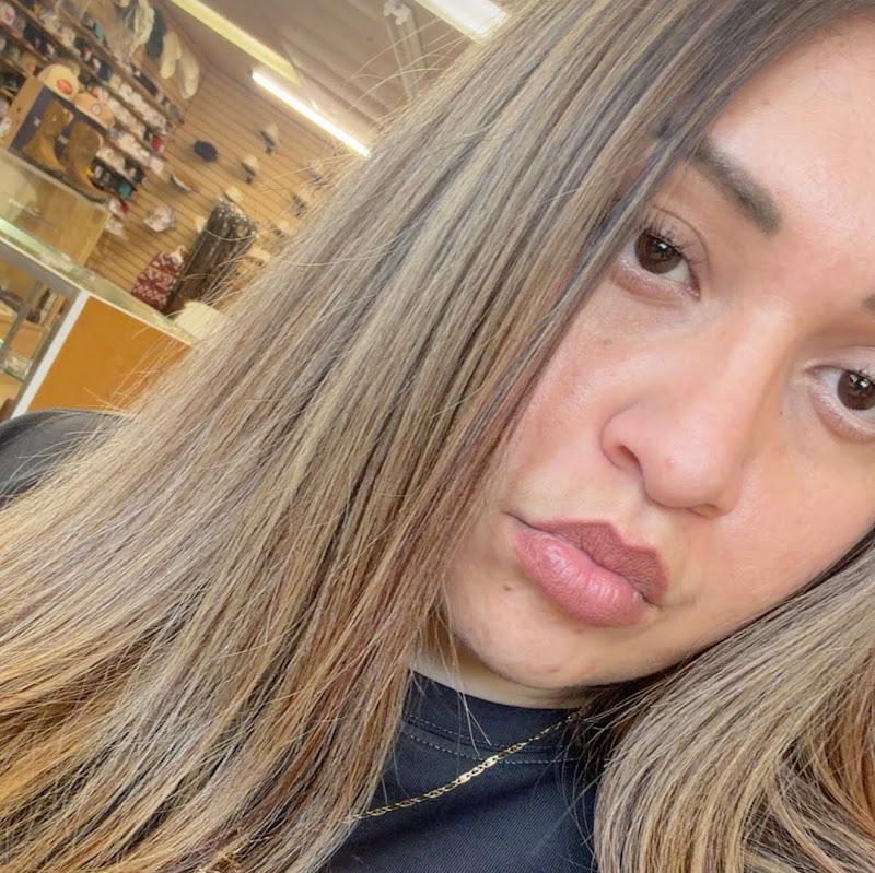 Photo of Claudia Olivares