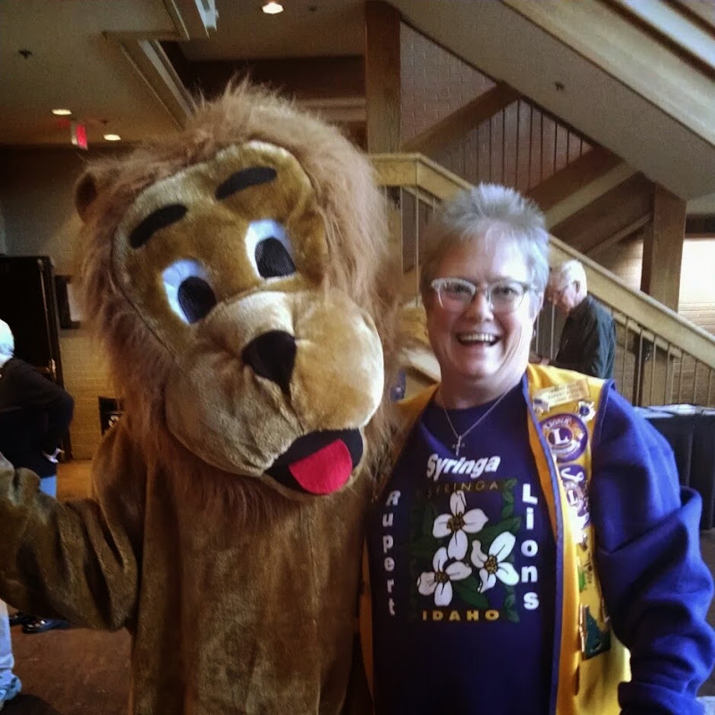 Photo of Peggy Hess