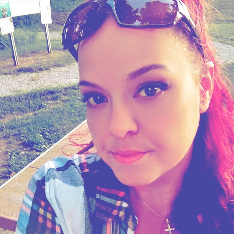 Photo of Lynsie Wright